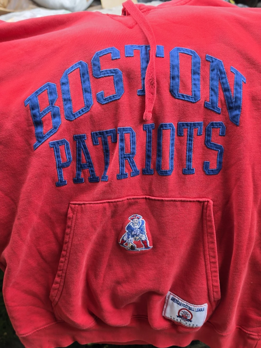 Boston Patriots Red Hoodie Pullover - Team Graphic Sweatshirt
